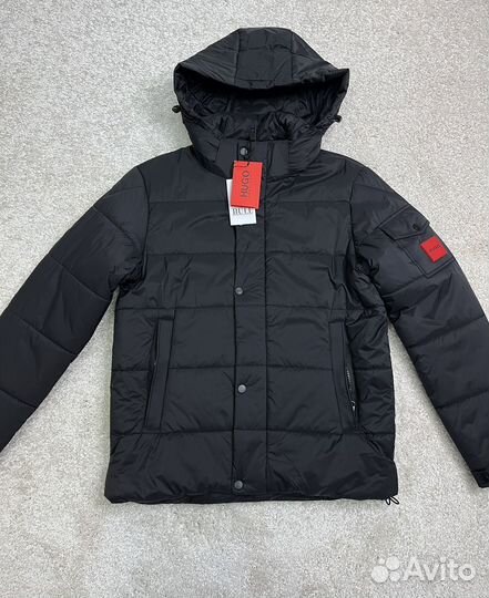 Куртка новая Hugo мужская отличная
