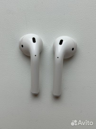 Беспроводные наушники apple airpods 1