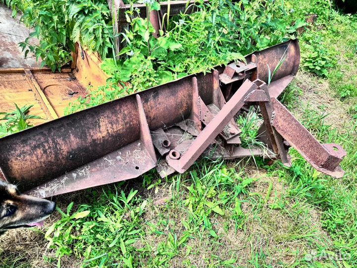 Ковш на трактор