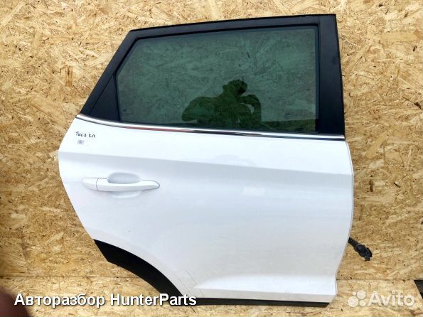 Дверь задняя правая Hyundai Tucson 3