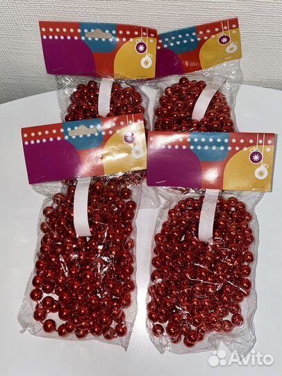 Новогоднее елочное украшение бусы