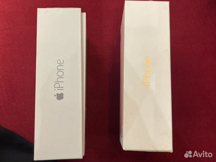 Коробка белая от айфона