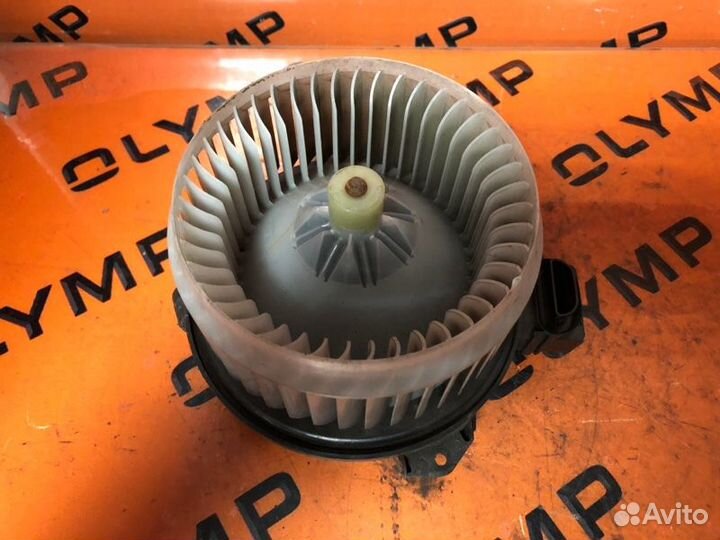 Мотор печки Toyota Passo Sette M502E 3SZ 2009