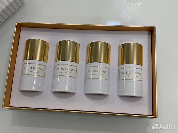 Набор миниатюр HFC White Travel Kit