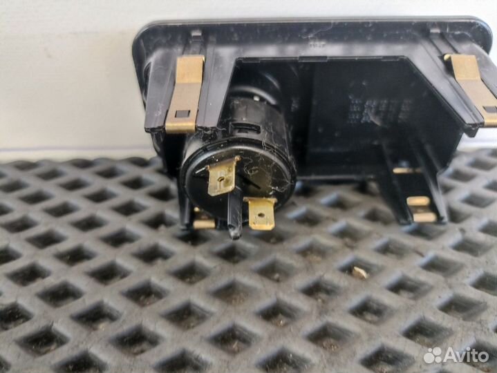 Кнопка блокировки дифференциала