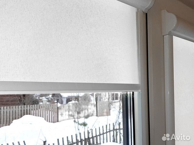 Рулонные шторы и жалюзи. Блэкаут и полупрозрачные