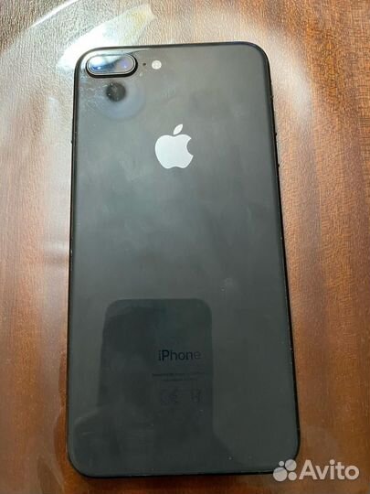 iPhone 8 Plus, 64 ГБ