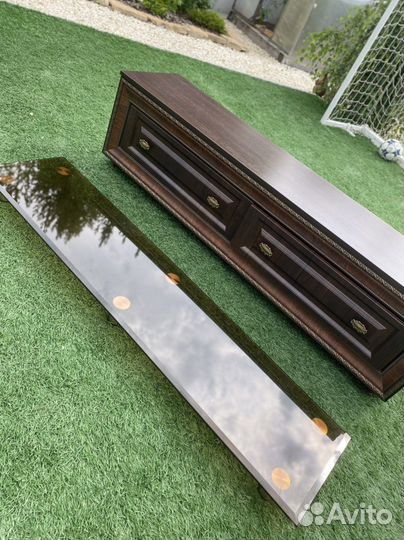 Тумба под телевизор