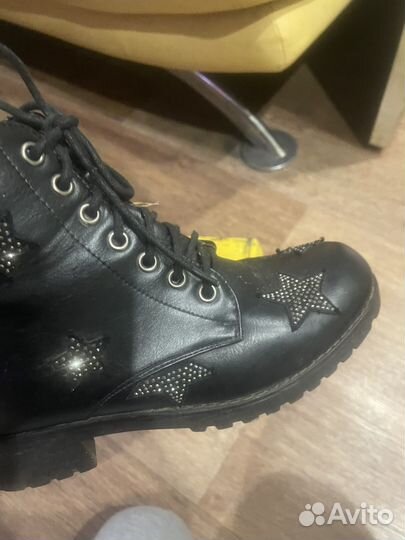 Ботинки женские