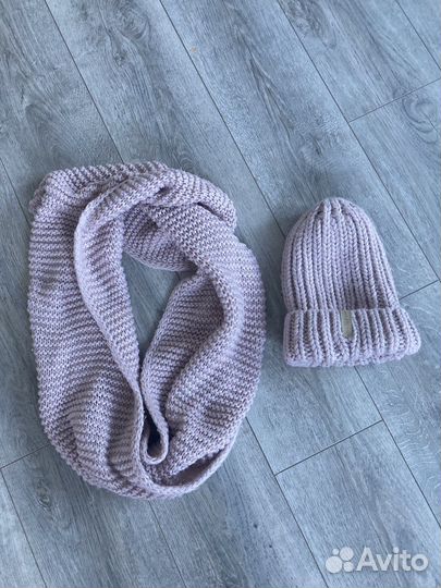 Шапка зимняя и шарф (комплект)