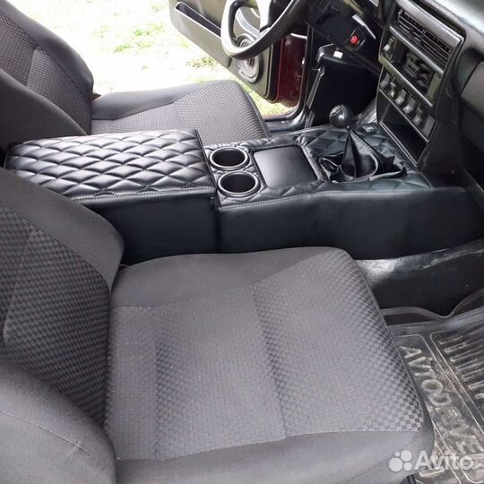 Консоль. Нива 4х4