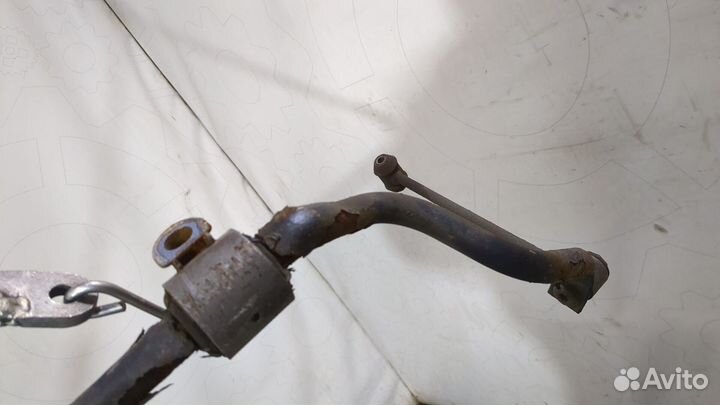 Стабилизатор подвески Mercedes C W205, 2017