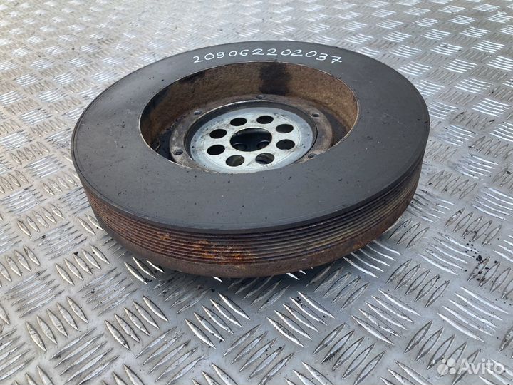 Демпфер Mercedes-Benz A4600300203