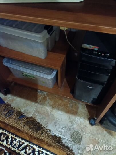 Компьютерный стол бу