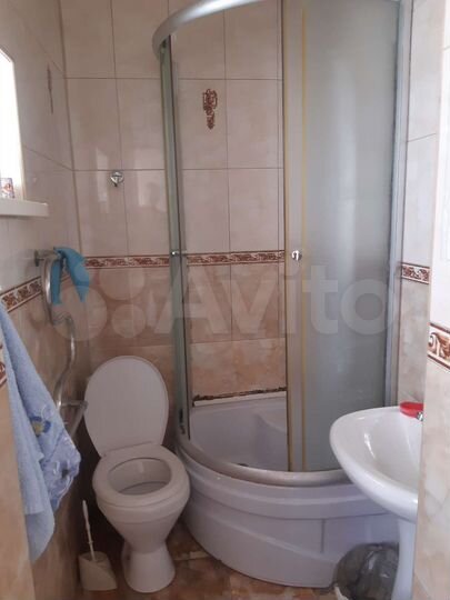 Комната 12 м² в 4-к., 2/2 эт.