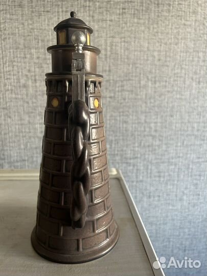 Продам пивную керамическую кружку в виде маяка