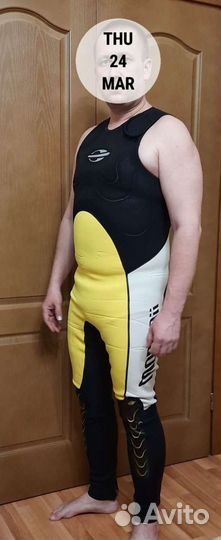 Гидрокостюм для водных видов спорта