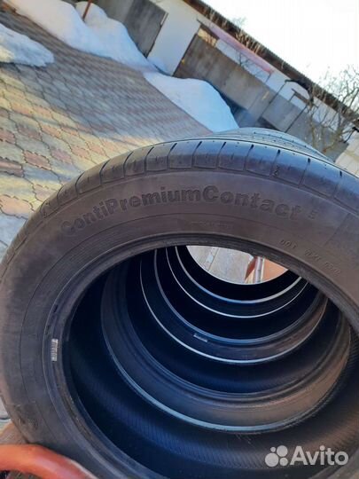 Continental ContiPremiumContact 5 215/60 R17