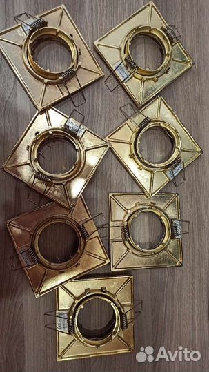 Светильник потолочный встраиваемый