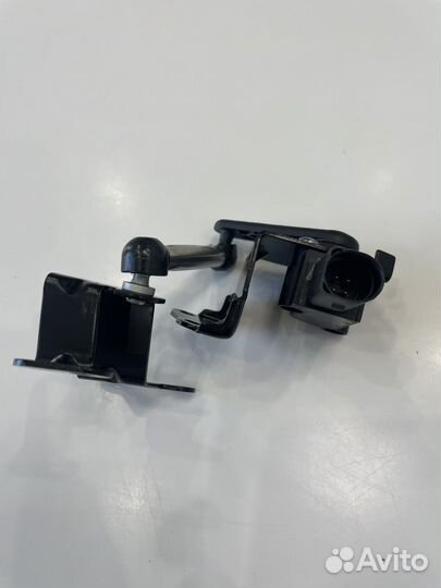 Датчик положения кузова Audi/Volkswagen/Skoda