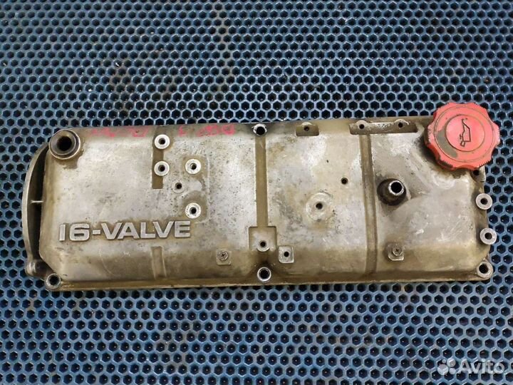 Клапанная крышка Mazda Demio B3