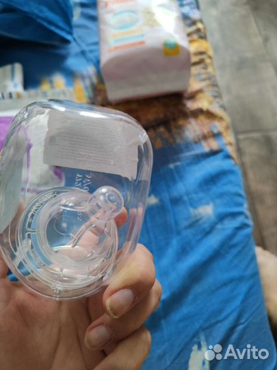 Пустышка avent новая