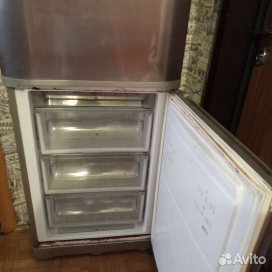 Холодильник бу