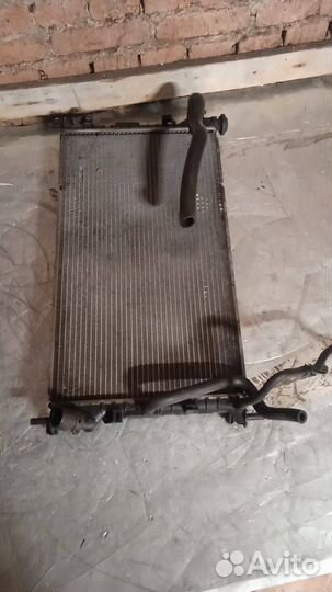 Радиатор основной Ford C-Max 2005
