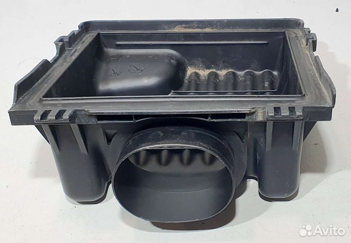 Крышка корпуса воздушного фильтра Honda C-RV 1