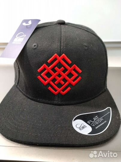 Машинная вышивка на одежде