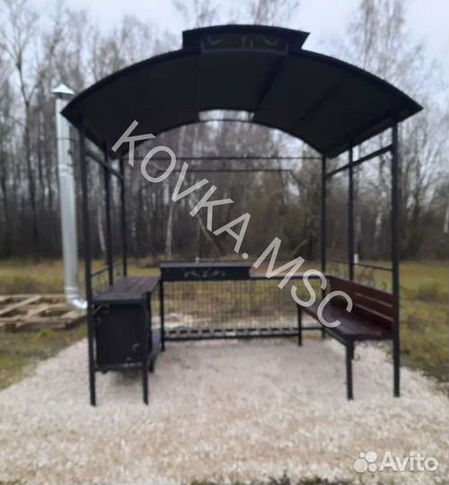 Беседка с мангалом