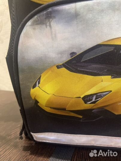 Школьный рюкзак