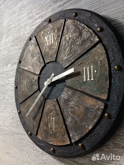 Часы настенные