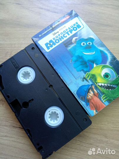 Видео Касетты с фильмами