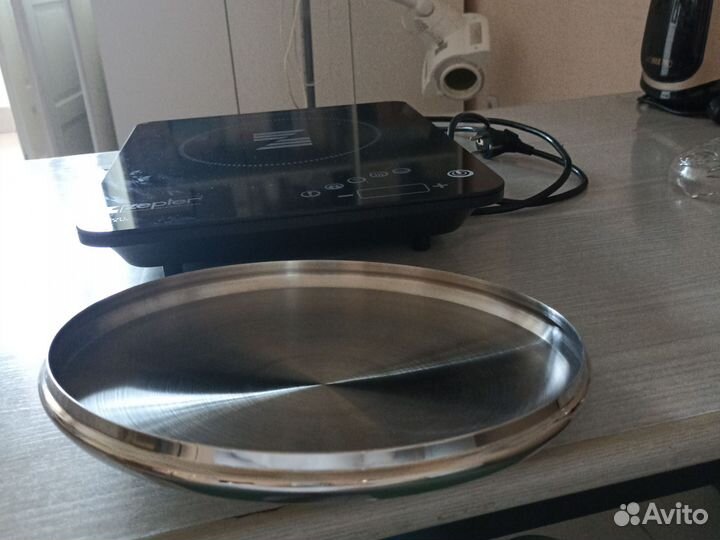 Крышка диаметр 28 см