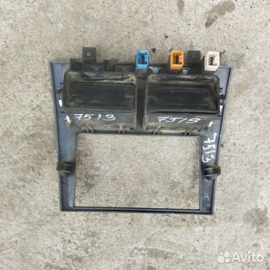 Рамка магнитолы Chery Fora