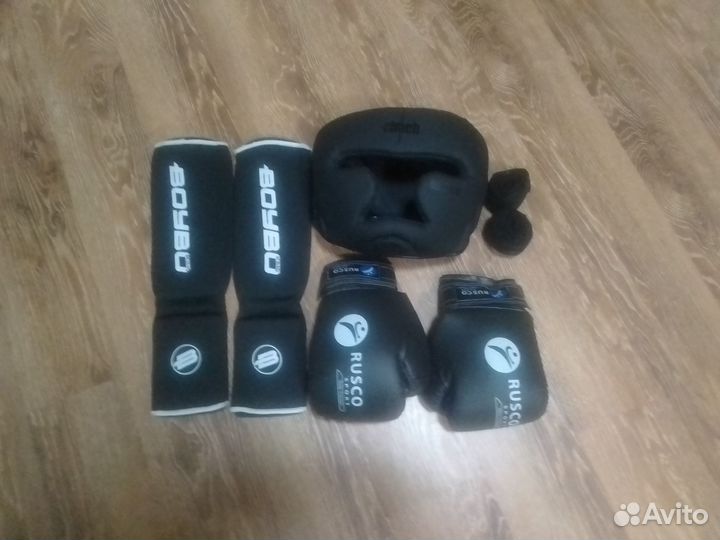 Экипировка для самбо, MMA