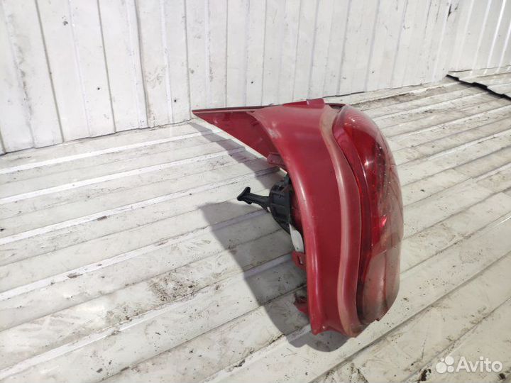 Фонарь задний Peugeot 207 Sw универсал 2007