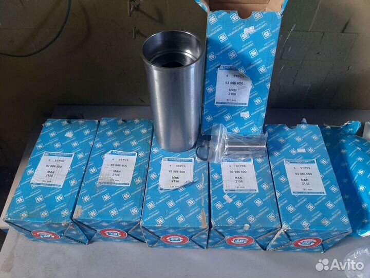 Поршневая цилиндрокомплект MAN D 2156 D2356