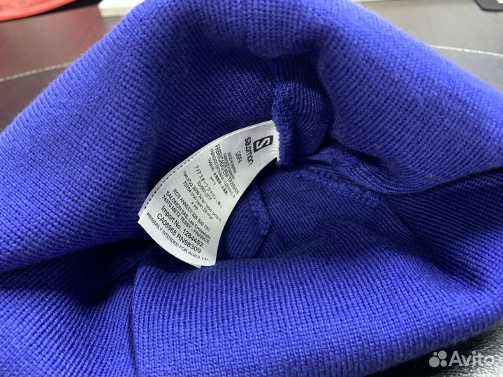 Шапка salomon flatspin short beanie Surf The W/BK