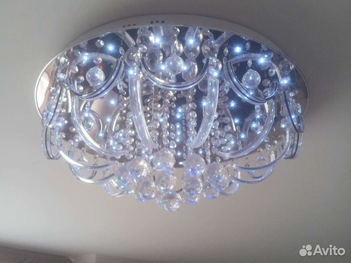 Люстра потолочная