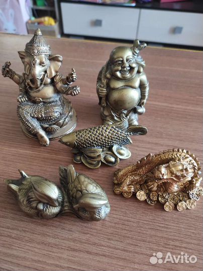 Китайская статуэтка