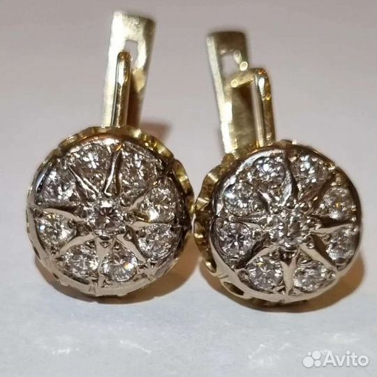 Золотые серьги с бриллиантами