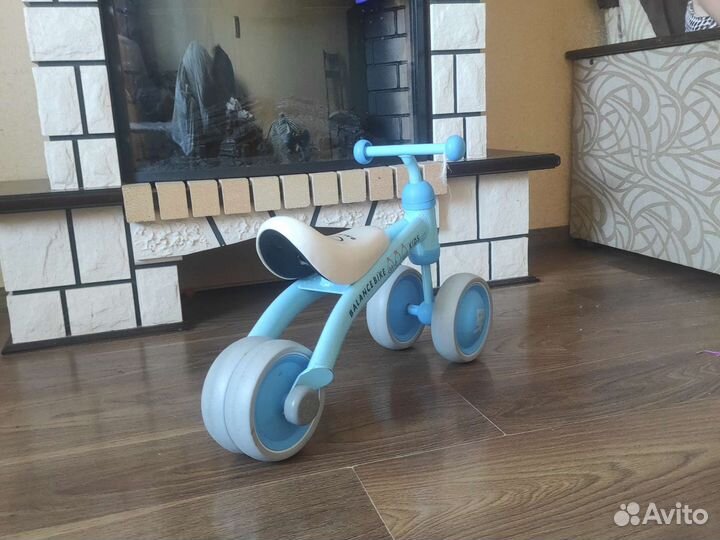 Беговел balance baby на рост 80