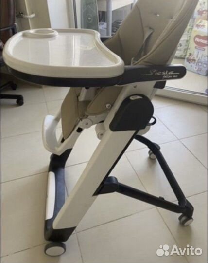 Стул для кормления Peg perego
