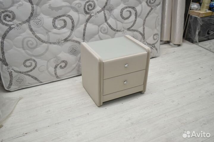 Прикроватная тумба