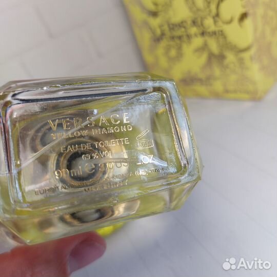 Yellow Diamond Versace