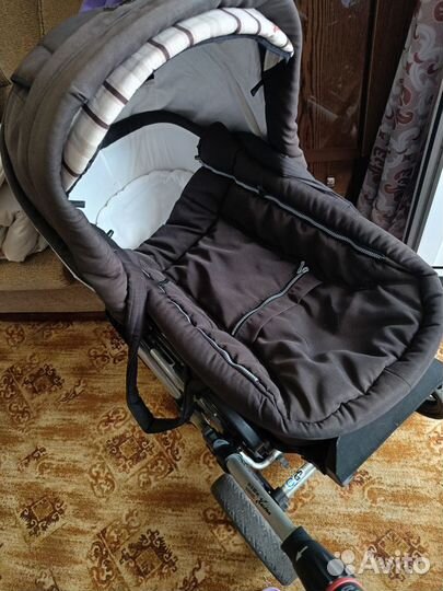 Бесплатно Коляска 2 в 1 б/у