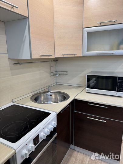 Кухонные гарнитуры угловые бу