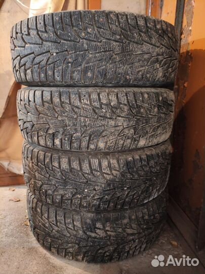 Hankook Winter I'Pike RS W419 215/65 R16
